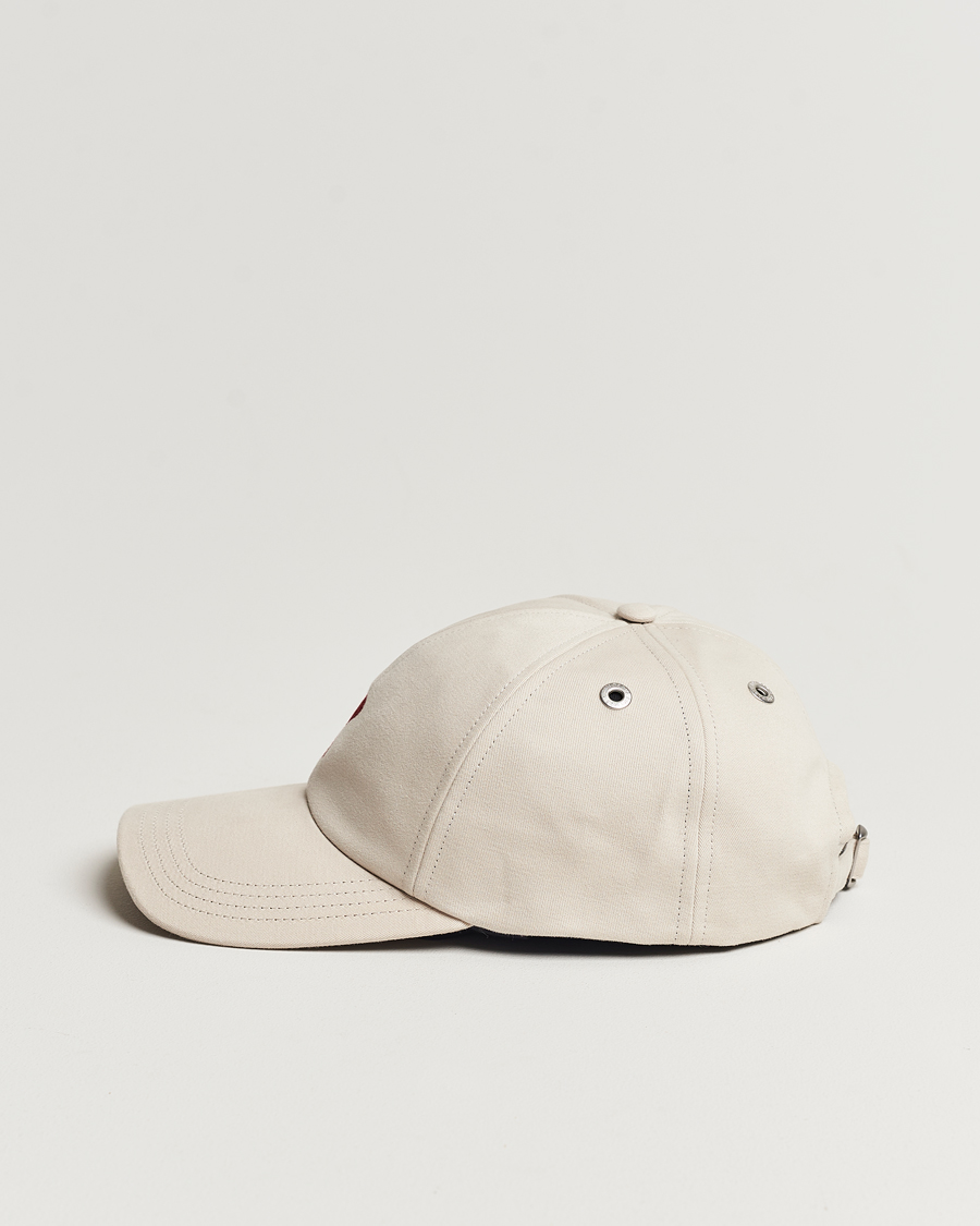 Homme | AMI Heart Logo Cap Chalk White | AMI | Heart Logo Cap Chalk White