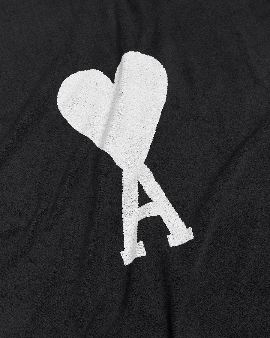 Homme | AMI Heart Logo Beach Towel Black/White | AMI | Heart Logo Beach Towel Black/White