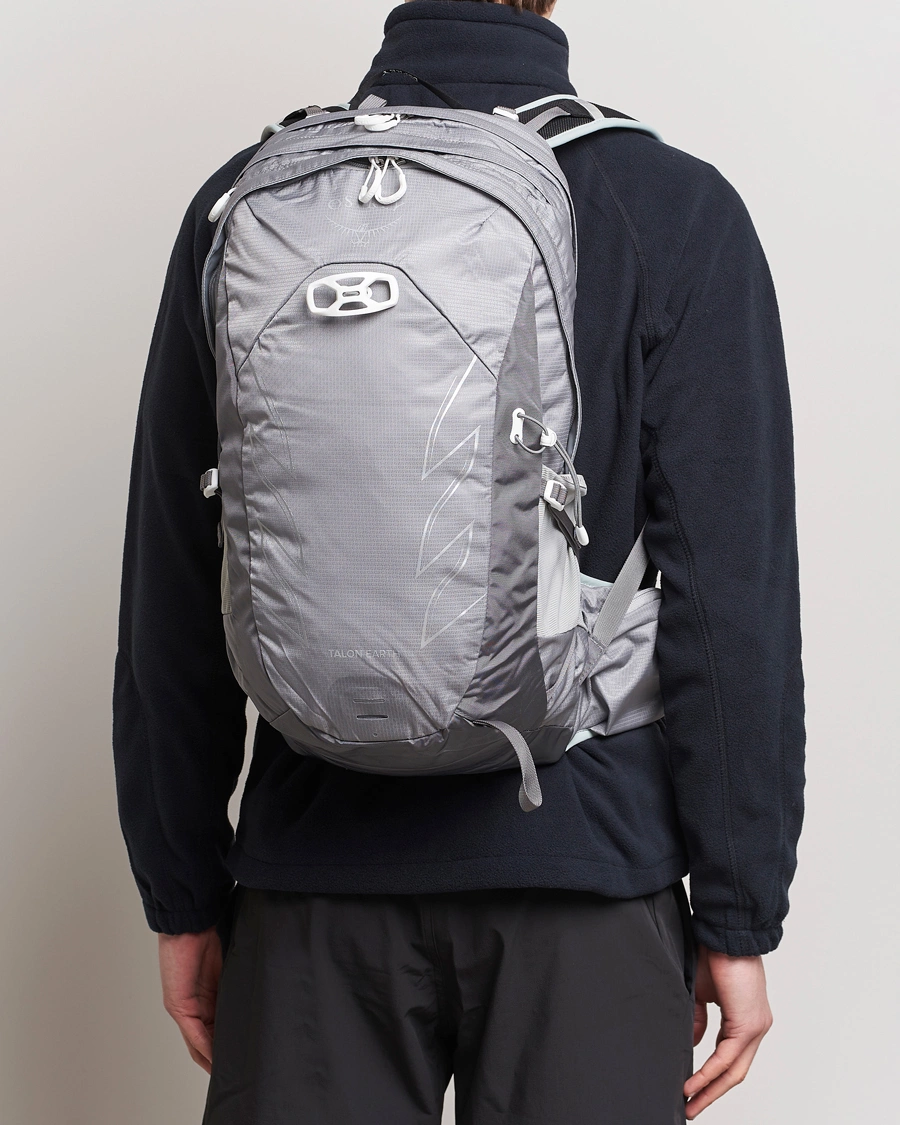 Homme | Accessoires | Osprey | Talon Earth 22 Backpack Glacier Grey