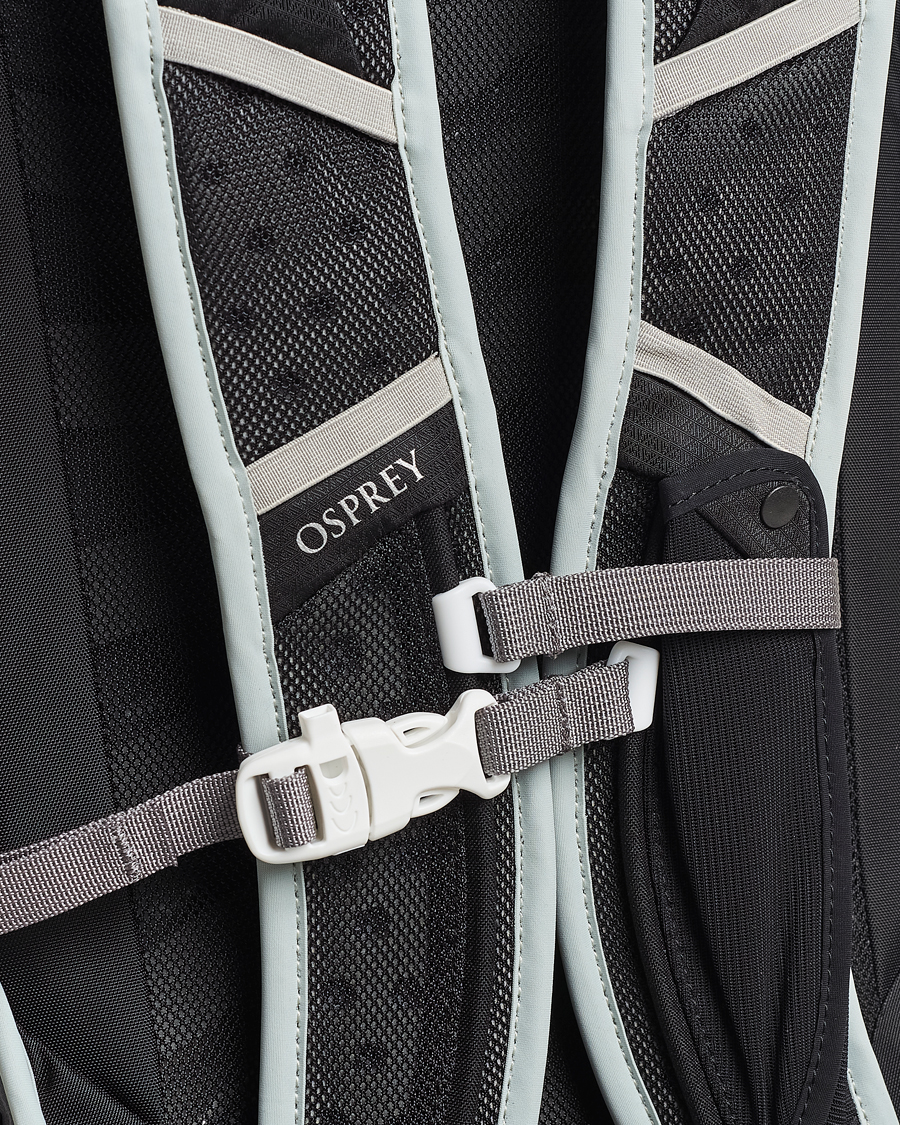 Homme | Osprey Talon Earth 22 Backpack Glacier Grey | Osprey | Talon Earth 22 Backpack Glacier Grey