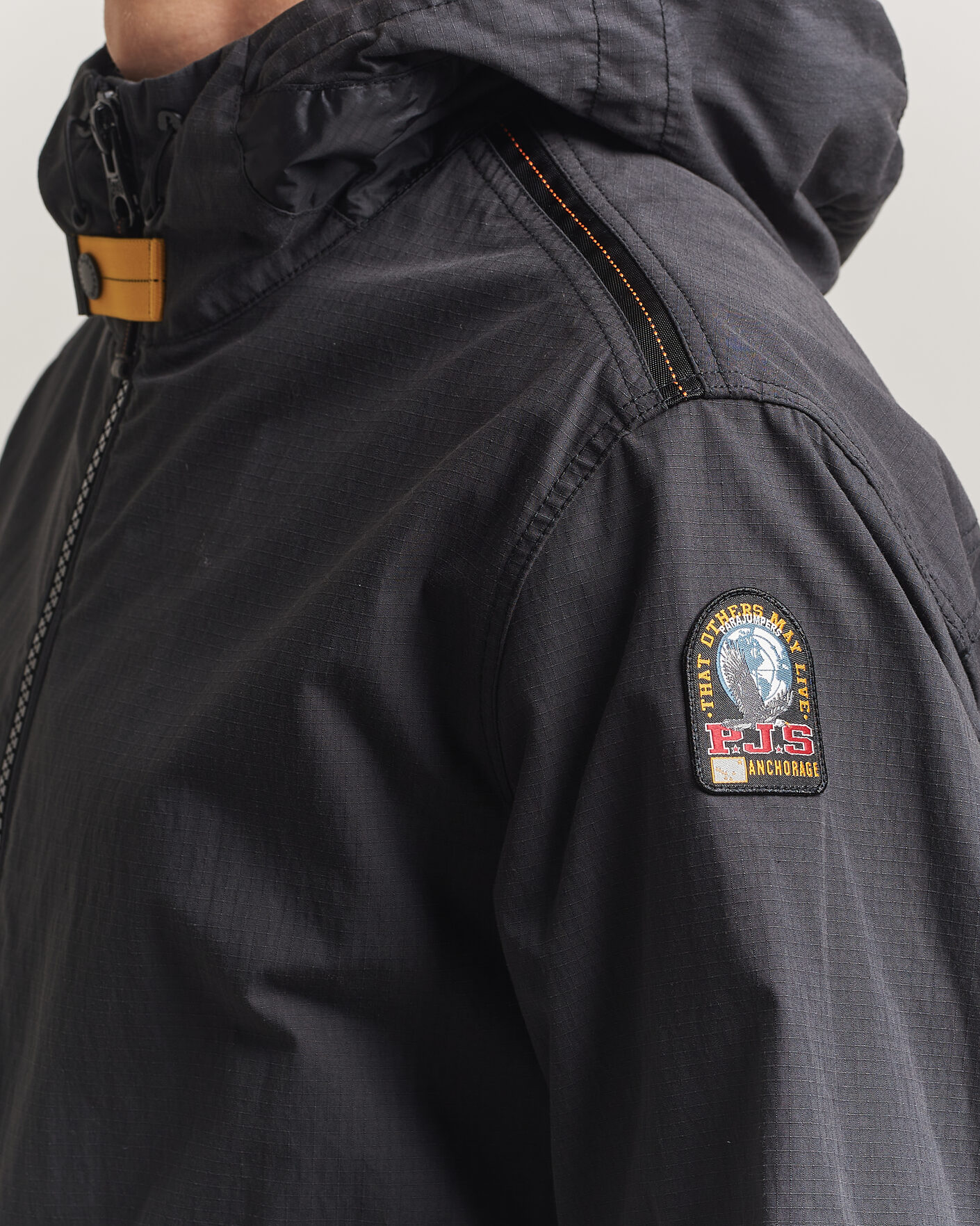 Homme | Manteaux Et Vestes | Parajumpers | Jonas Rescue Uniform Hooded Jacket Black