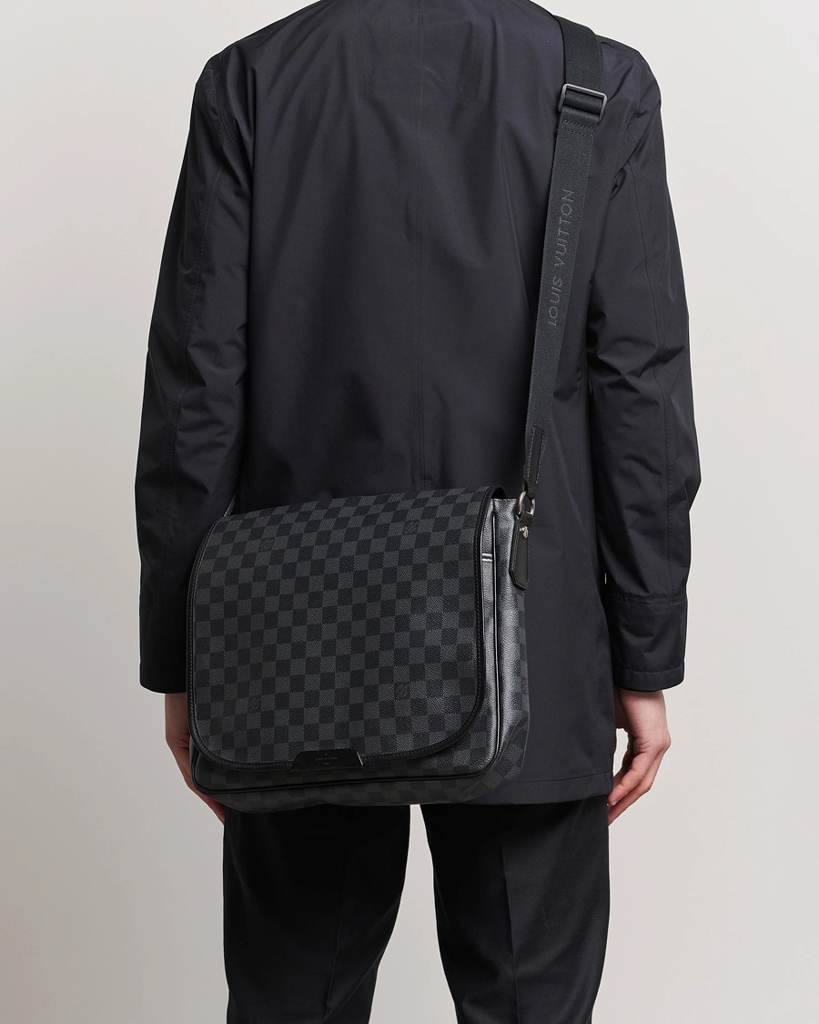 Homme | Pre-Owned & Vintage Bags | Louis Vuitton Pre-Owned | Daniel MM Satchel Leather Bag Damier Graphite
