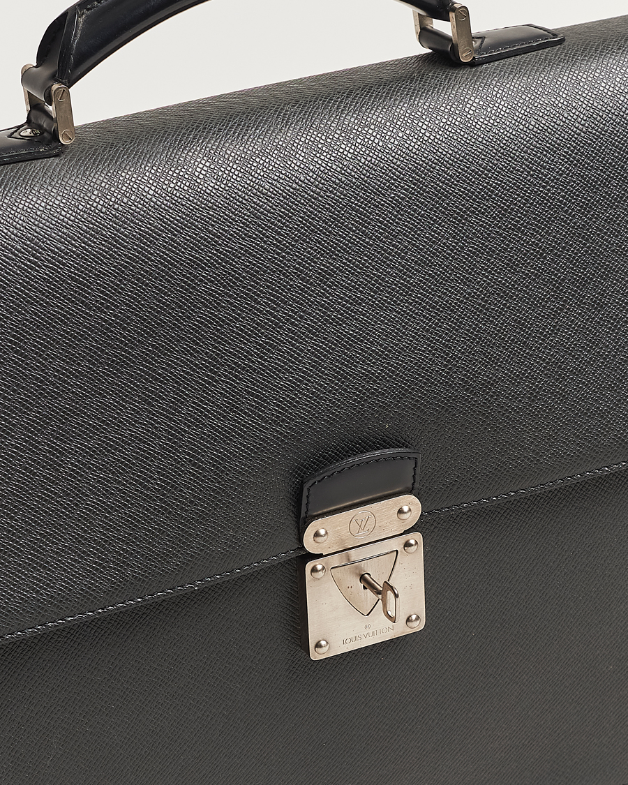 Homme | Louis Vuitton Pre-Owned Robusto Briefcase Black | Louis Vuitton Pre-Owned | Robusto Briefcase Black