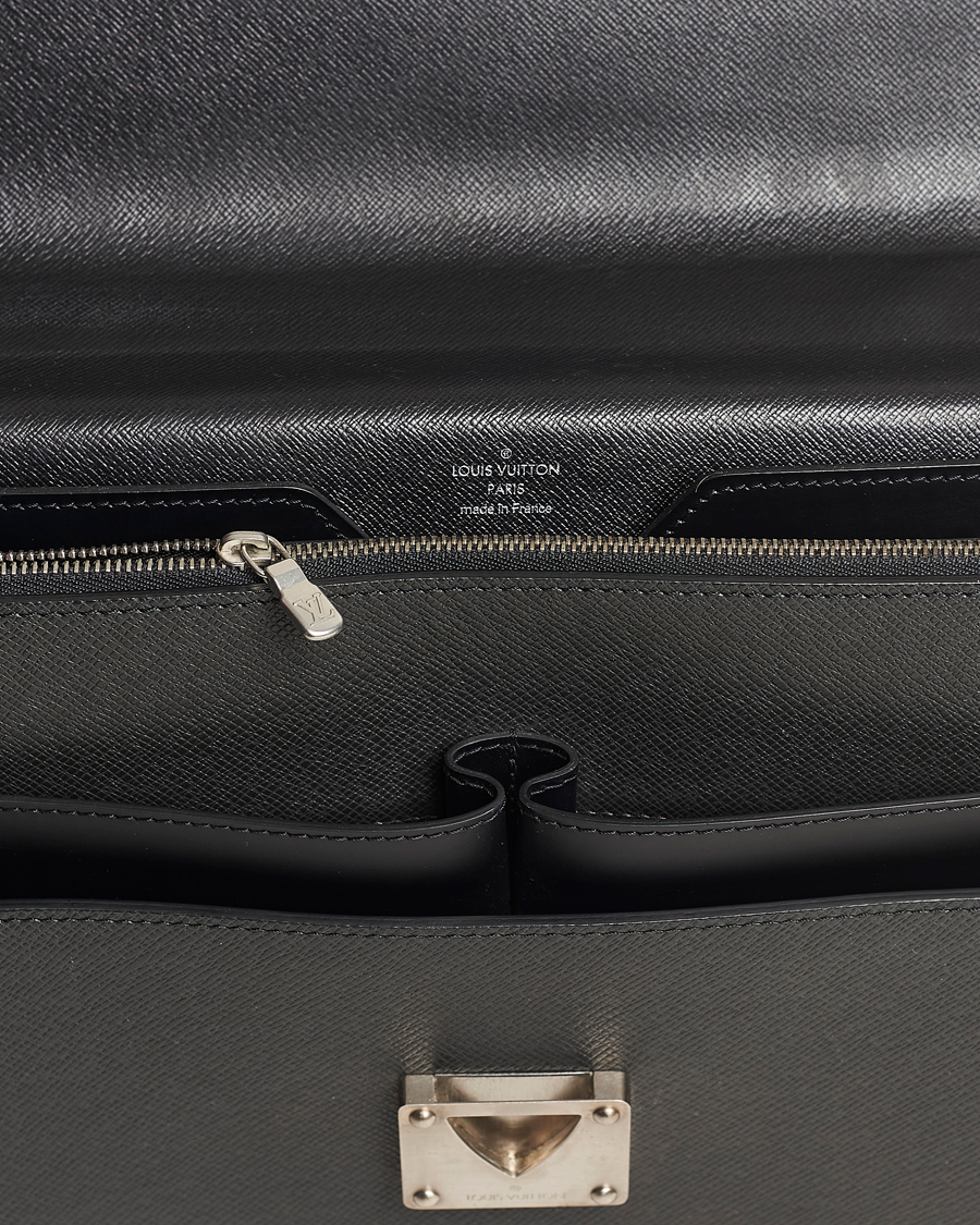 Homme | Louis Vuitton Pre-Owned Robusto Briefcase Black | Louis Vuitton Pre-Owned | Robusto Briefcase Black