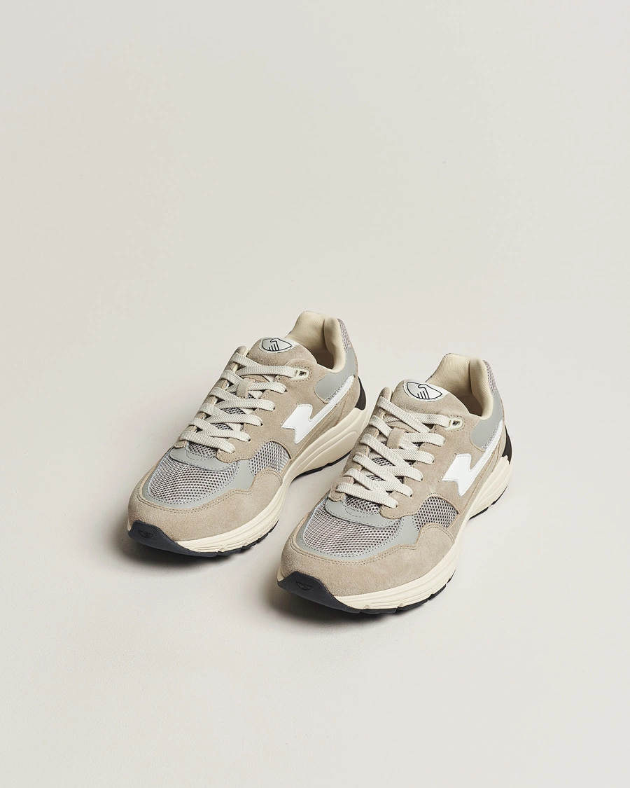 Homme | Sections | Stepney Workers Club | Amiel S-Strike Suede Mix Runner Lt Grey