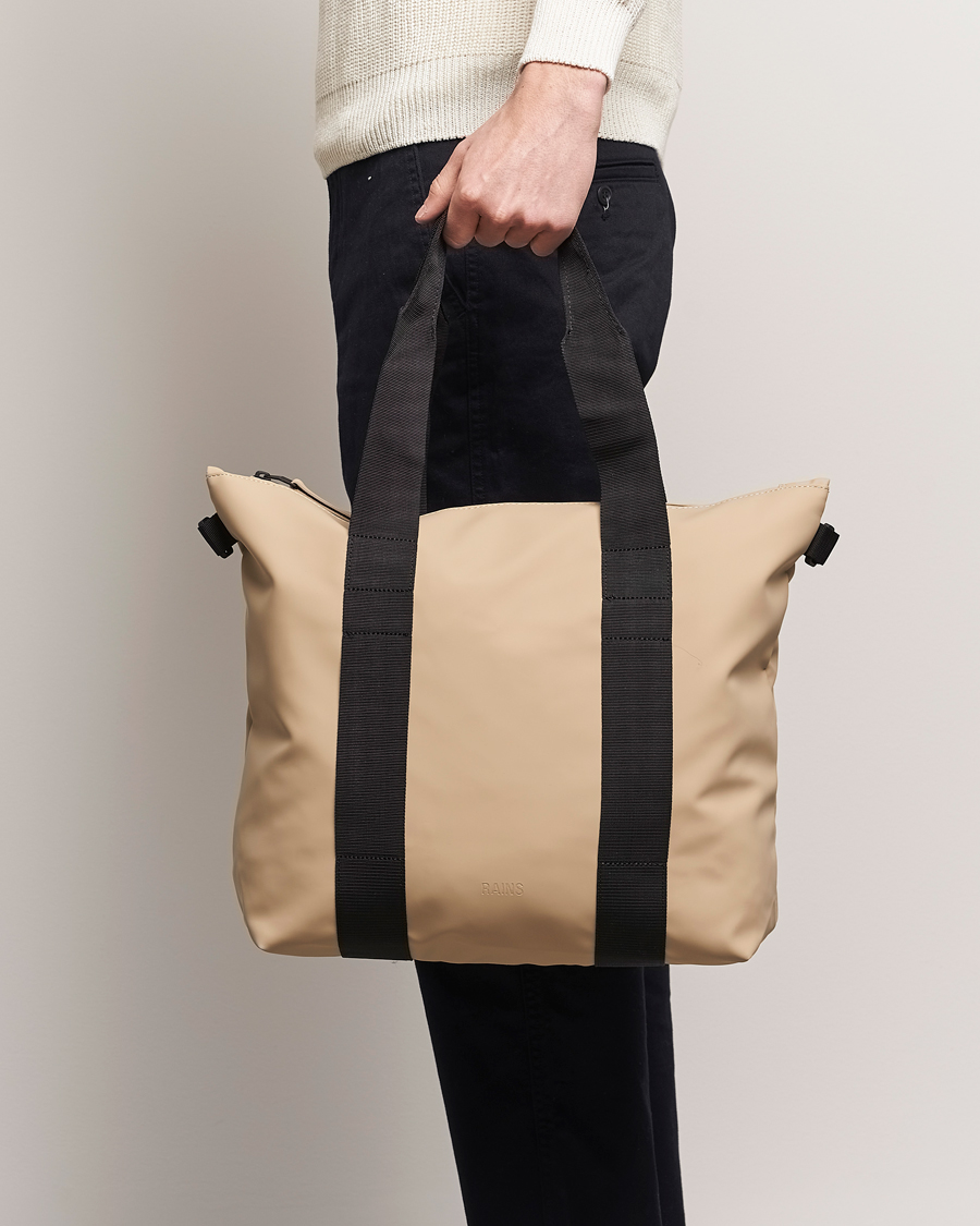 Homme | RAINS Tote Bag Rush Sand | RAINS | Tote Bag Rush Sand
