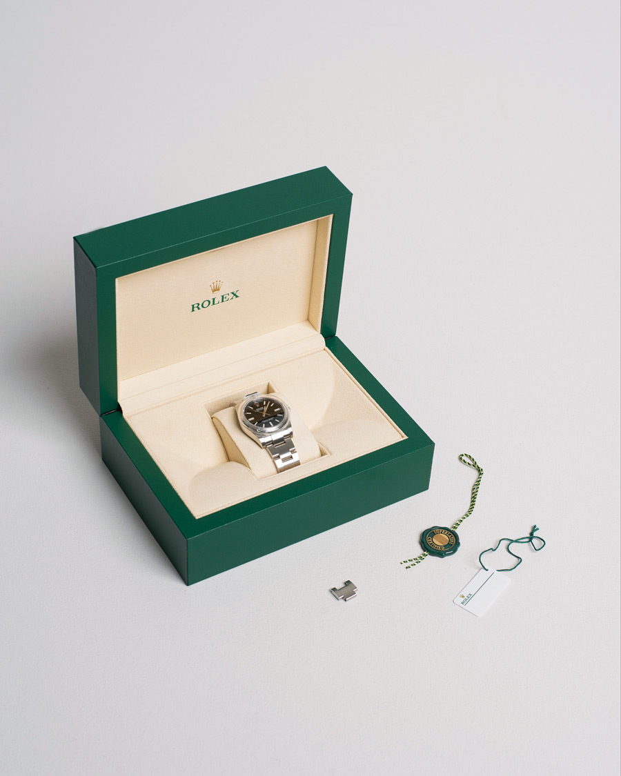 Homme | Rolex Pre-Owned Oyster Perpetual 124200 Silver | Rolex Pre-Owned | Oyster Perpetual 124200 Silver