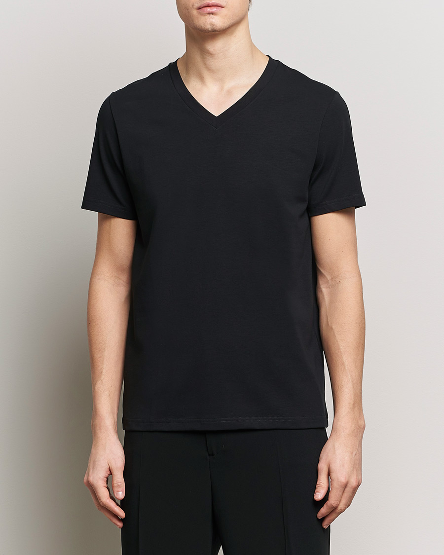 Homme |  | Filippa K | Organic Cotton V-Neck T-Shirt Black