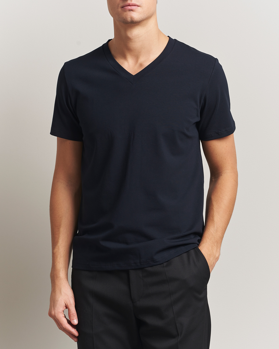 Homme | T-shirts | Filippa K | Organic Cotton V-Neck T-Shirt Navy