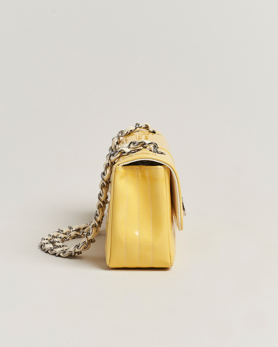 Homme | Chanel Pre-Owned Patent Flap Bag Yellow | Chanel Pre-Owned | Patent Flap Bag Yellow