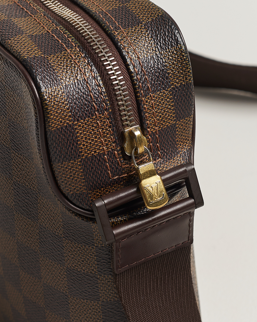 Homme | Louis Vuitton Pre-Owned Olaf Shoulder Bag Damier Ebene | Louis Vuitton Pre-Owned | Olaf Shoulder Bag Damier Ebene