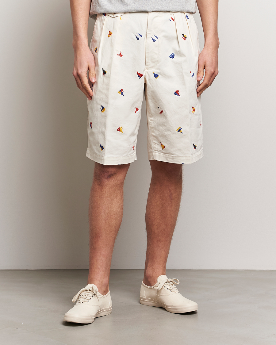 Homme | Preppy Authentic | BEAMS PLUS | Embroidered Shorts White