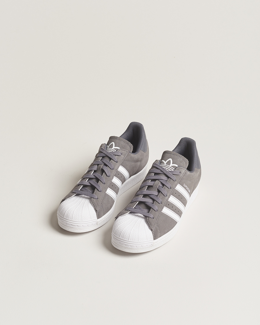 Homme | Chaussures En Daim | adidas Originals | Superstar Sneaker Dark Grey