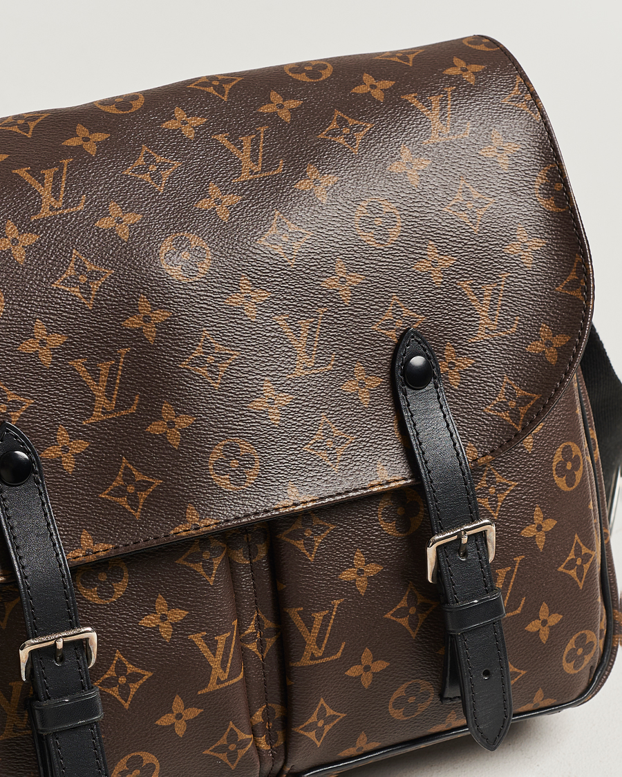 Homme | Louis Vuitton Pre-Owned Christopher Shoulder Bag Monogram | Louis Vuitton Pre-Owned | Christopher Shoulder Bag Monogram