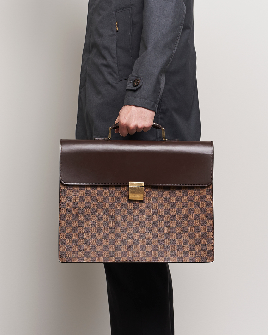 Homme | Louis Vuitton Pre-Owned Altona Briefcase Damier Ebene | Louis Vuitton Pre-Owned | Altona Briefcase Damier Ebene