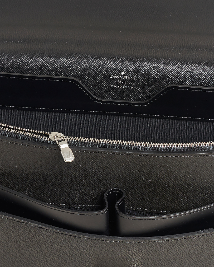 Homme | Louis Vuitton Pre-Owned Robusto Breifcase Black | Louis Vuitton Pre-Owned | Robusto Breifcase Black