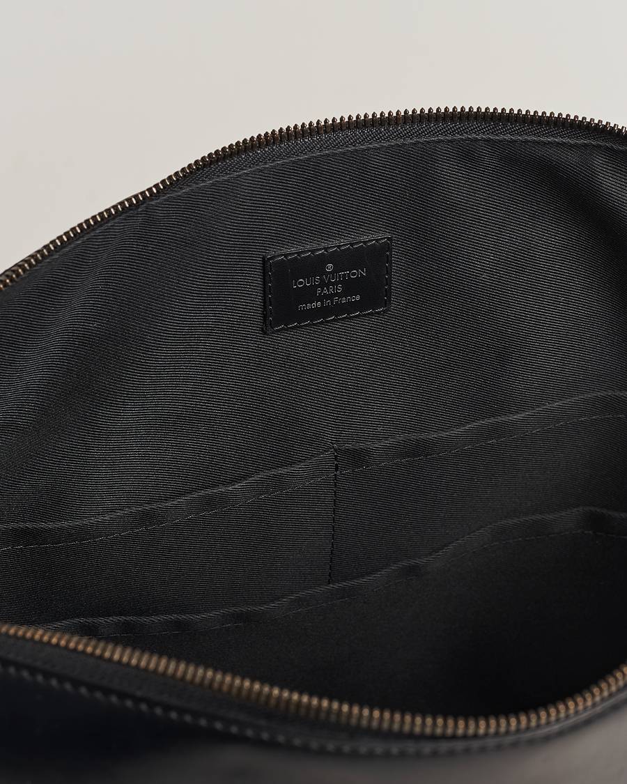 Homme | Louis Vuitton Pre-Owned Explorer Tote Bag Monogram Eclipse | Louis Vuitton Pre-Owned | Explorer Tote Bag Monogram Eclipse