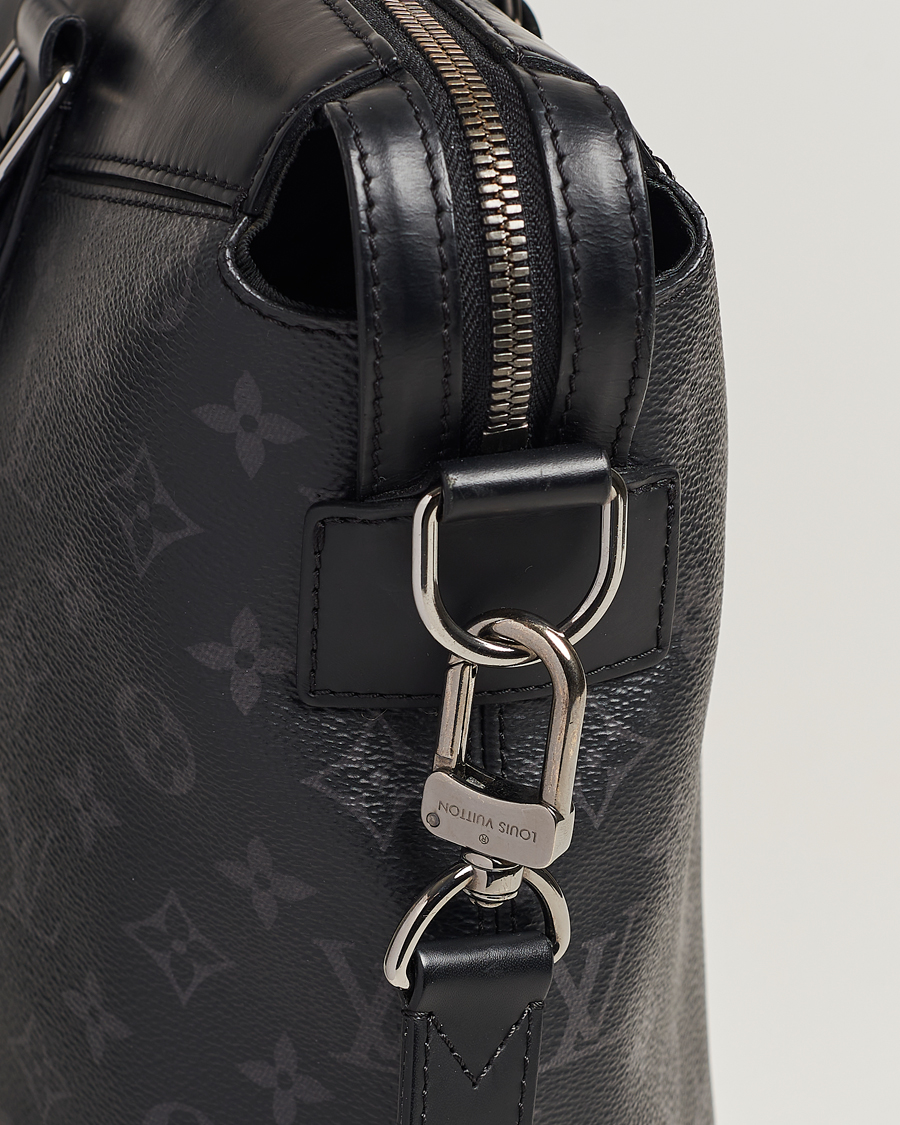 Homme | Louis Vuitton Pre-Owned Explorer Tote Bag Monogram Eclipse | Louis Vuitton Pre-Owned | Explorer Tote Bag Monogram Eclipse