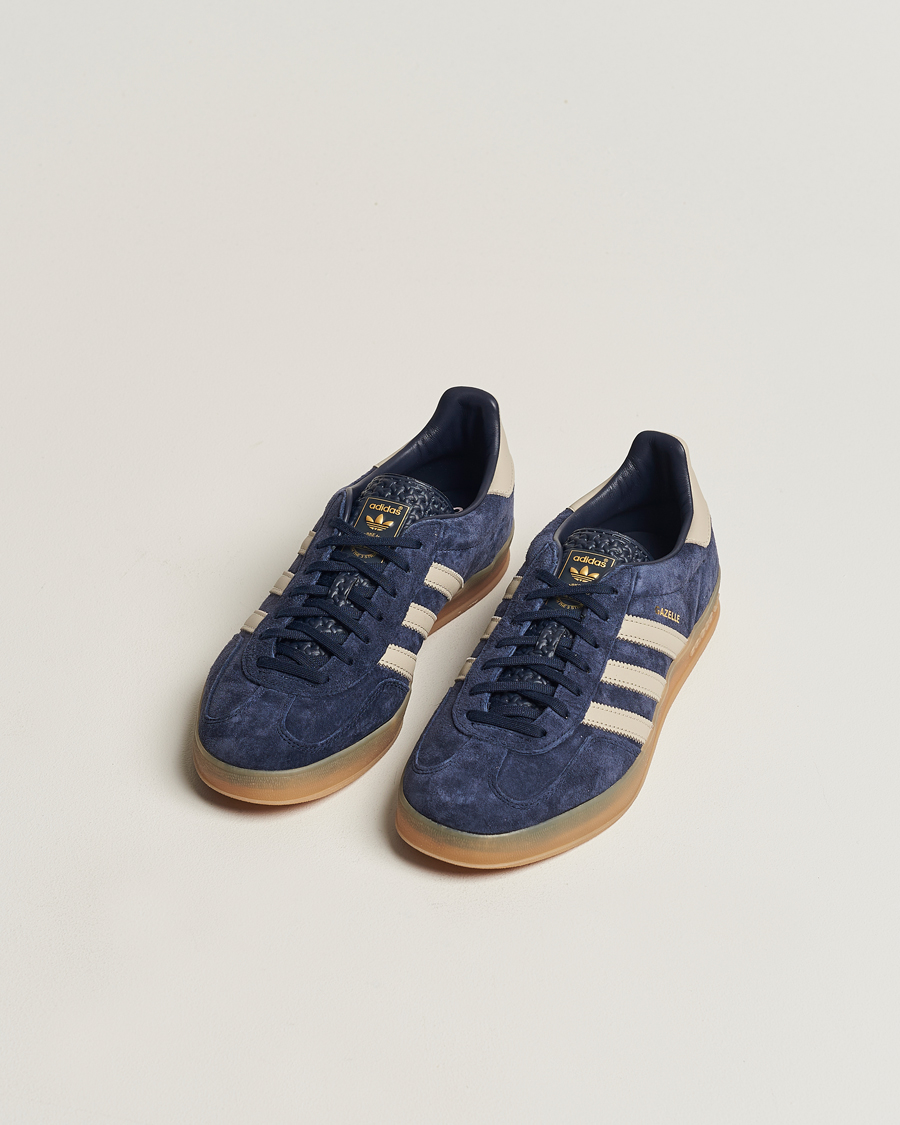 Homme | adidas Originals Gazelle Indoor Sneaker Blue/Beige | adidas Originals | Gazelle Indoor Sneaker Blue/Beige