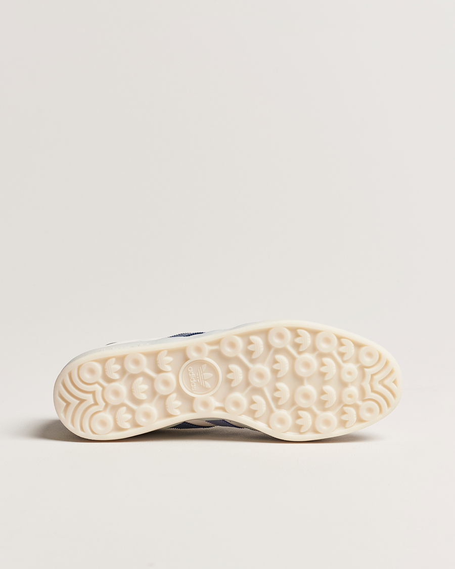 Homme | adidas Originals Gazelle Indoor Sneaker White/Blue | adidas Originals | Gazelle Indoor Sneaker White/Blue