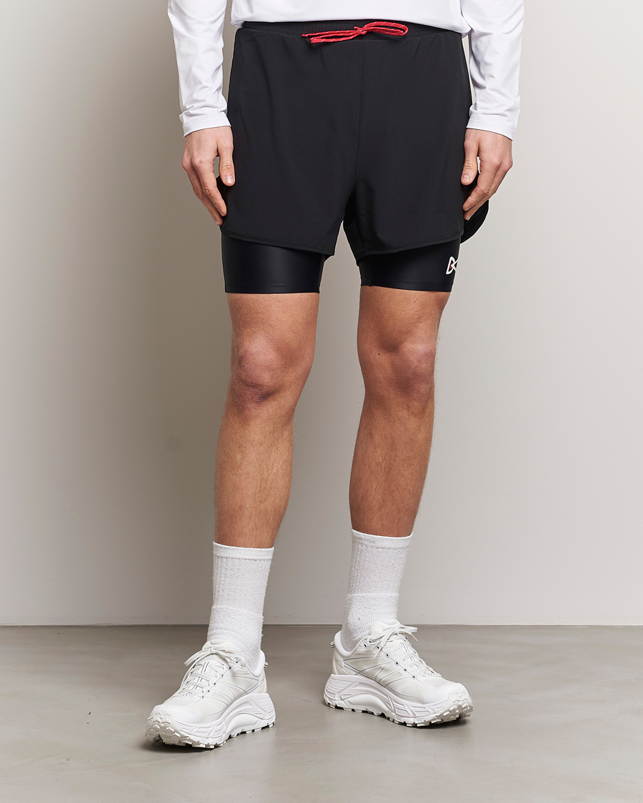 Homme | Shorts | District Vision | Layered Trail Shorts Black