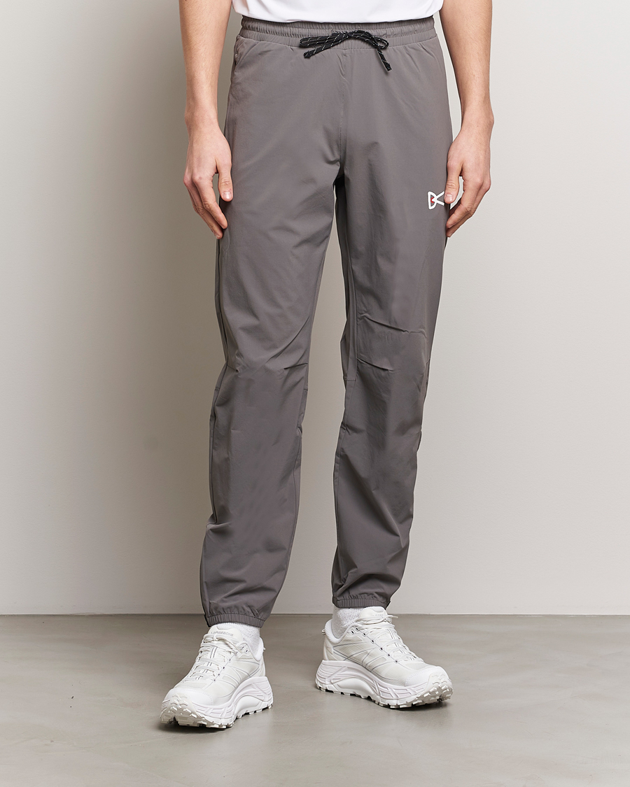 Homme | District Vision | District Vision | Lightweight DWR Track Pants Charcoal