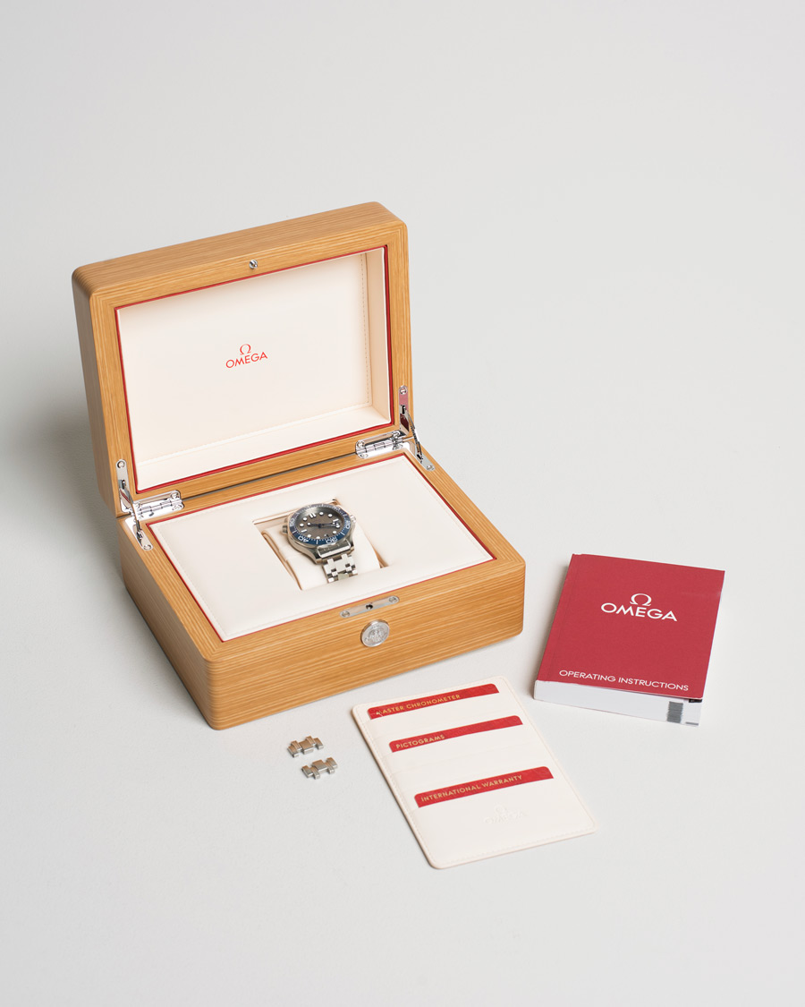 Homme | Omega Pre-Owned Seamaster Diver 300M Silver | Omega Pre-Owned | Seamaster Diver 300M Silver