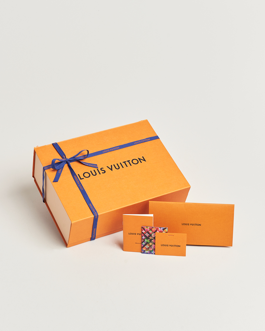 Homme | Louis Vuitton Pre-Owned Damier Infini Pochette District Shoulder Bag | Louis Vuitton Pre-Owned | Damier Infini Pochette District Shoulder Bag