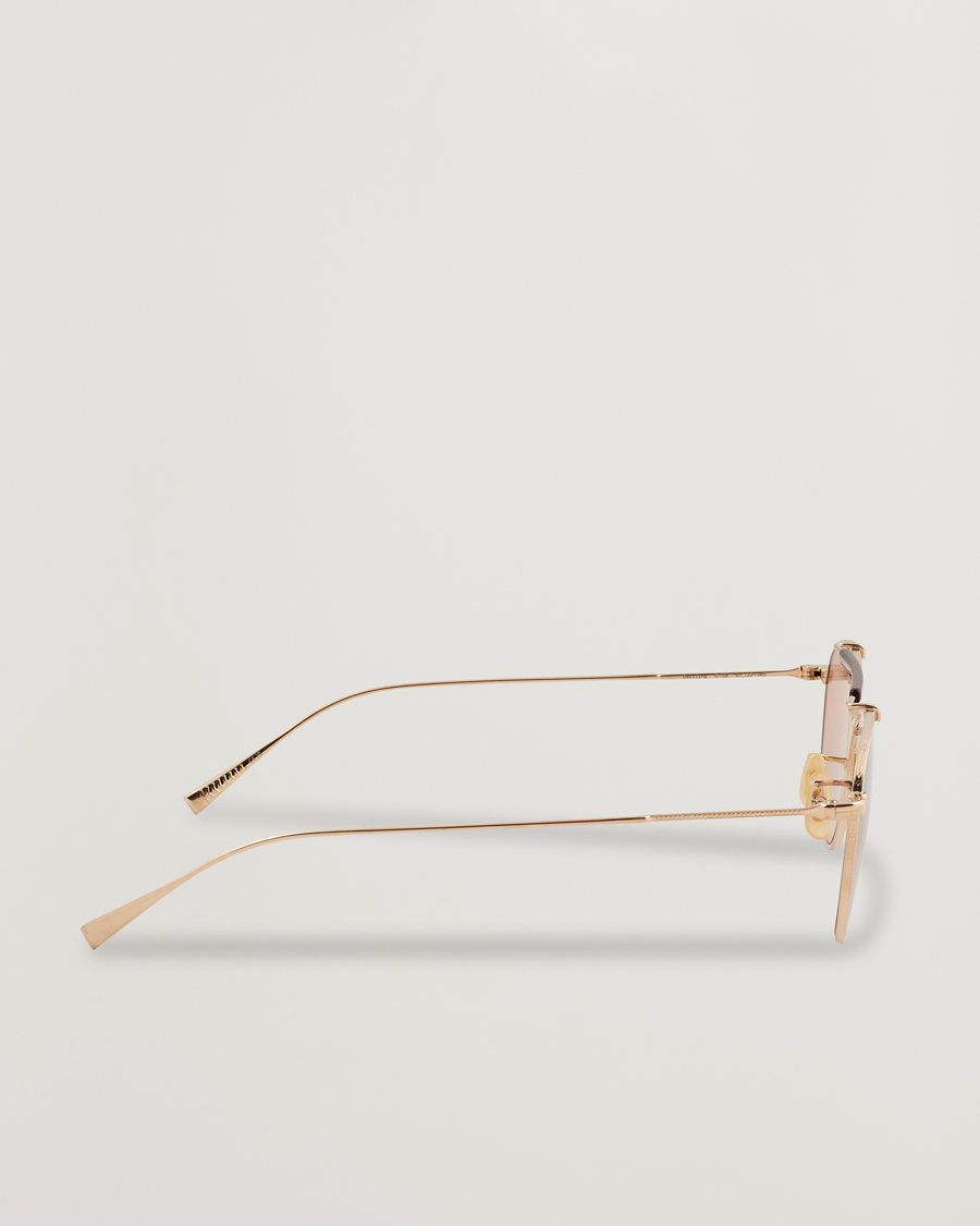 Homme | Eyevan 7285 Dazzling Sunglasses Gold | EYEVAN 7285 | Dazzling Sunglasses Gold