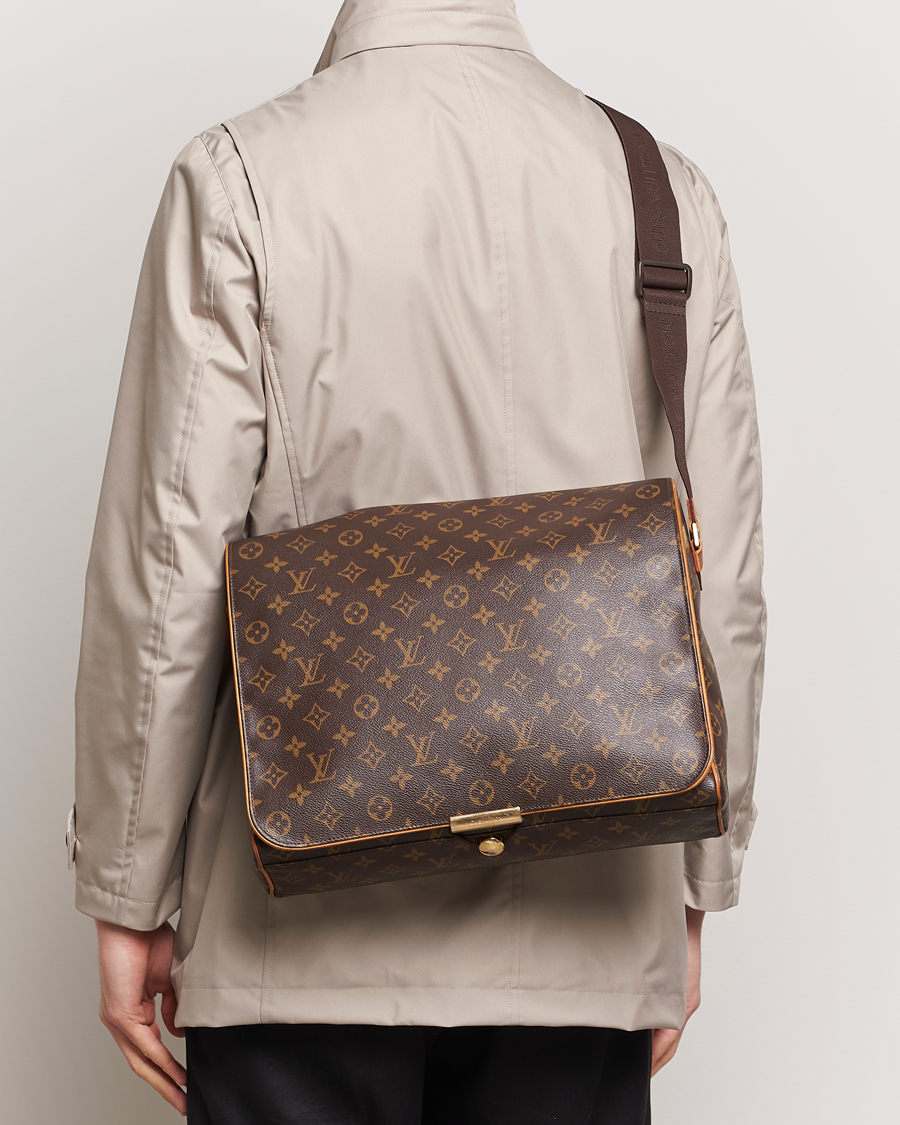 Homme | Louis Vuitton Pre-Owned Abbesses Messenger Bag Monogram | Louis Vuitton Pre-Owned | Abbesses Messenger Bag Monogram