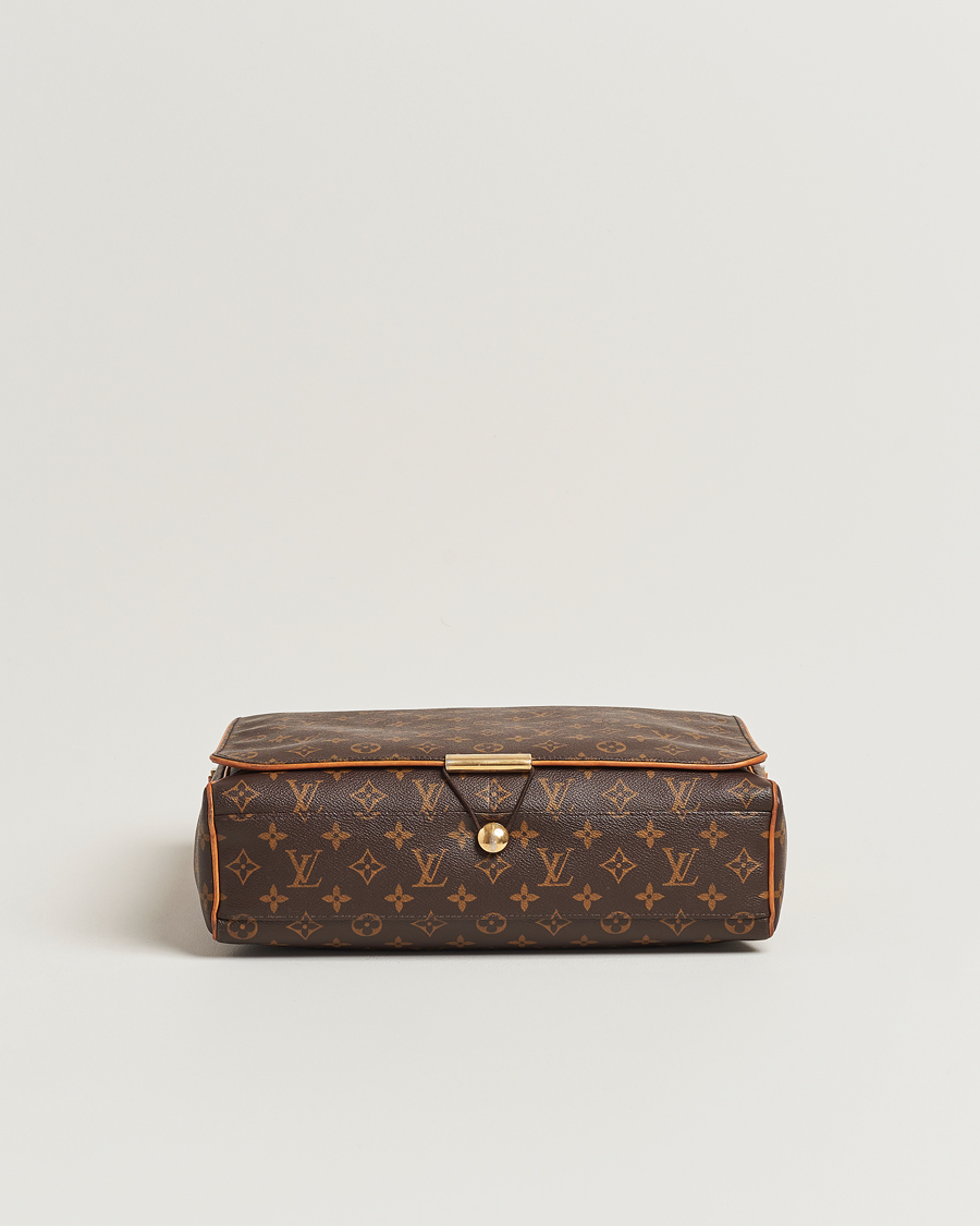 Homme | Louis Vuitton Pre-Owned Abbesses Messenger Bag Monogram | Louis Vuitton Pre-Owned | Abbesses Messenger Bag Monogram