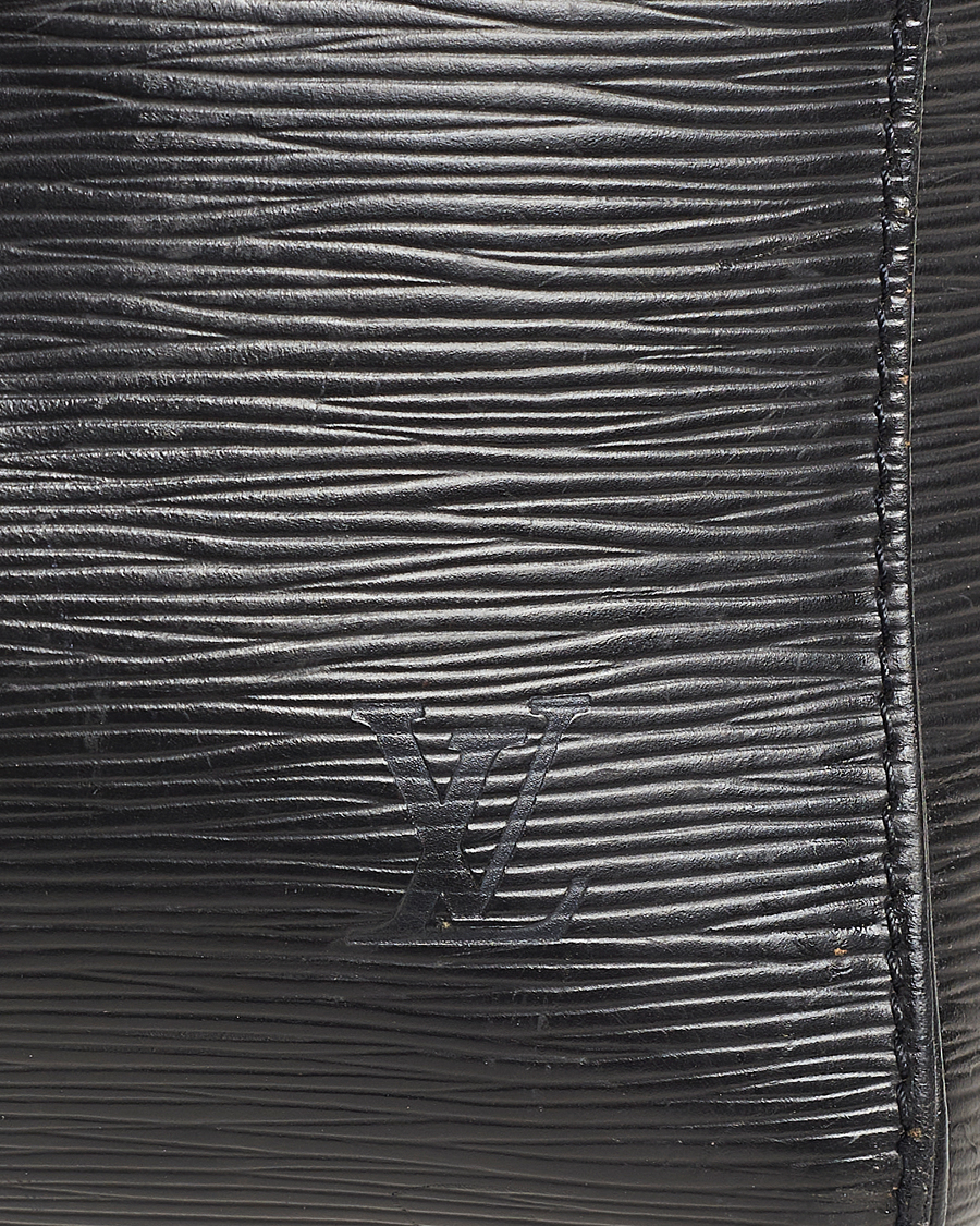 Homme | Louis Vuitton Pre-Owned Keepall 45 EPI Leather Bag Black | Louis Vuitton Pre-Owned | Keepall 45 EPI Leather Bag Black