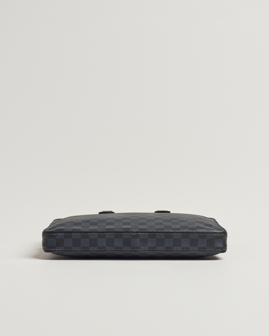 Homme | Louis Vuitton Pre-Owned Dandy Slim Briefcase Damier Navy | Louis Vuitton Pre-Owned | Dandy Slim Briefcase Damier Navy