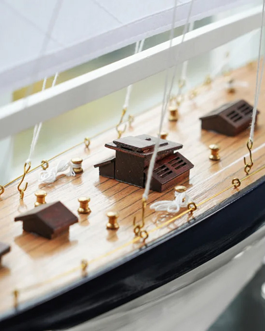 Homme | Authentic Models J-Yacht Rainbow 1934 Black/White | Authentic Models | J-Yacht Rainbow 1934 Black/White