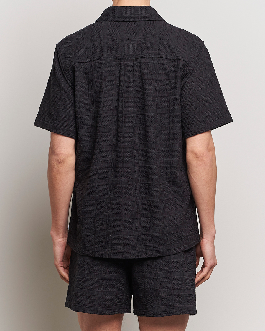 Homme | Chemises | LES DEUX | Charlie Short Sleeve Knitted Shirt Black