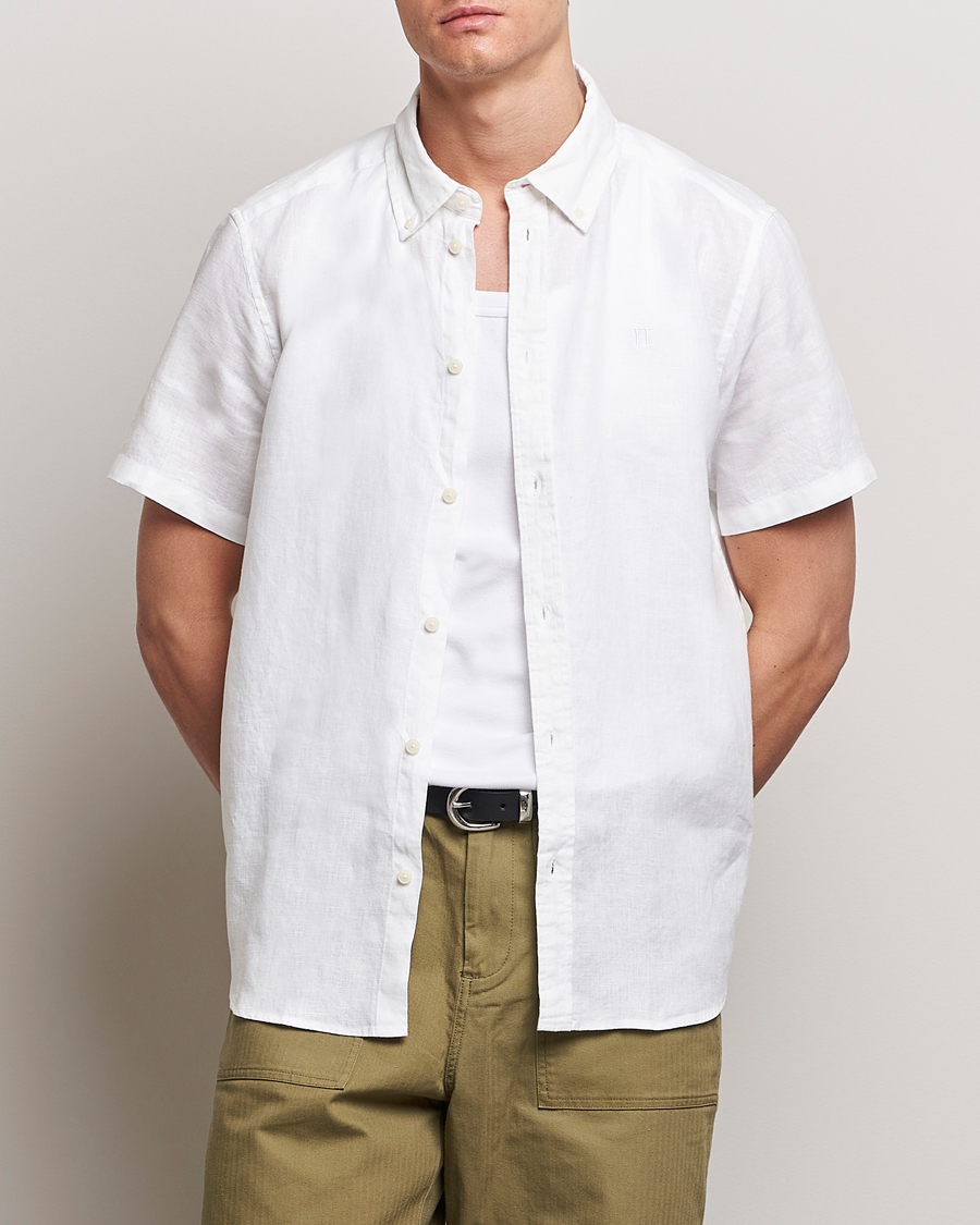 Homme | Chemises | LES DEUX | Kris Short Sleeve Linen Shirt White