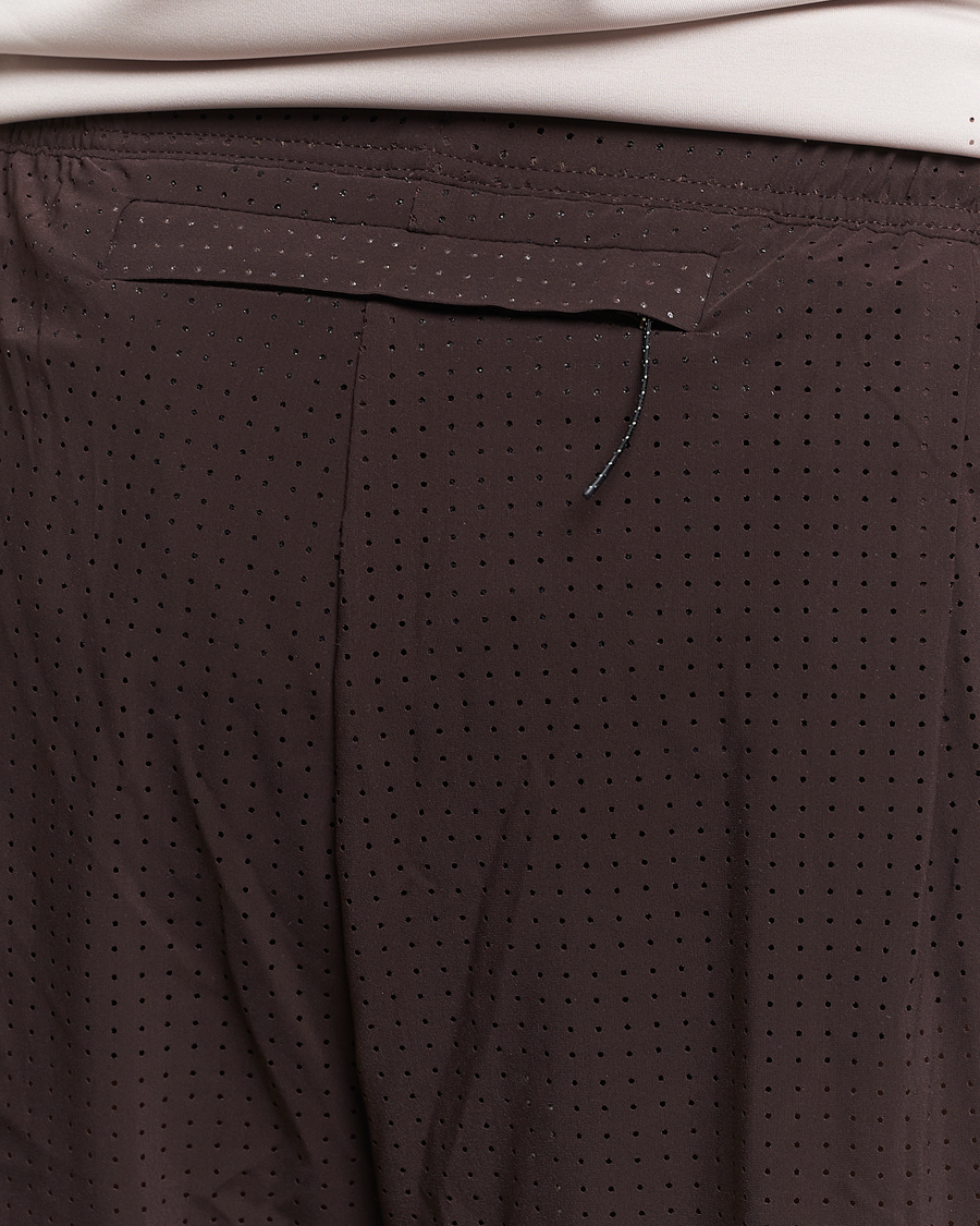 Homme | Shorts | Satisfy | Space-O 5 Inch Shorts Dark Mahogany