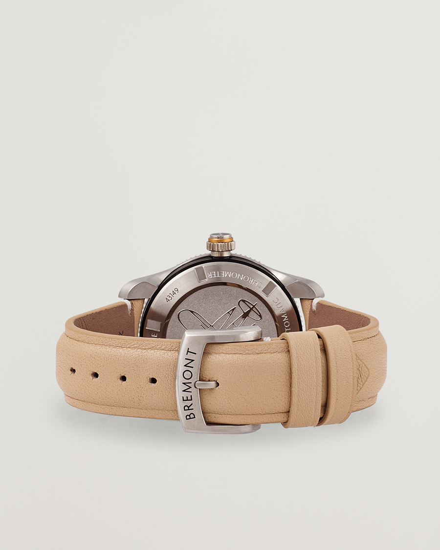 Homme | Bremont S302 GMT Diver 40mm Sahara | Bremont | S302 GMT Diver 40mm Sahara