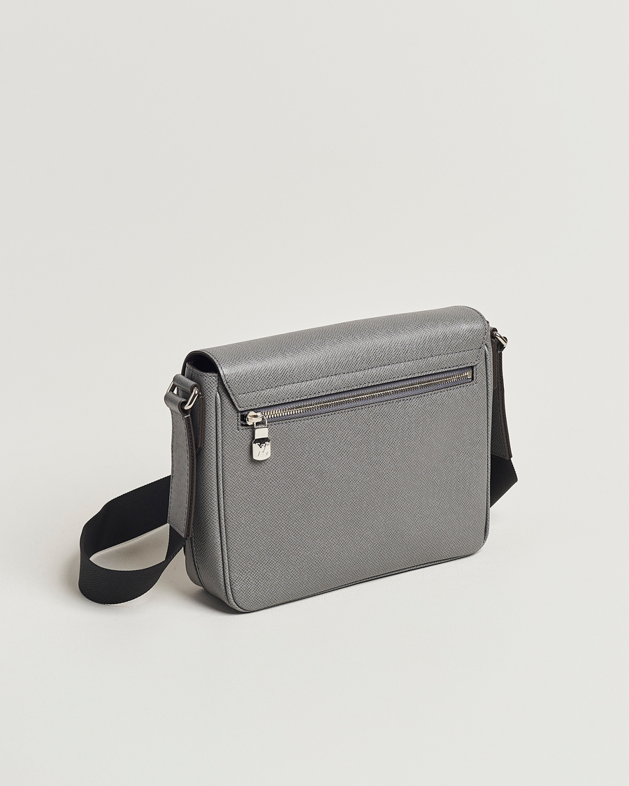 Homme | Pre-owned Accessoires | Louis Vuitton Pre-Owned | District PM Taiga Messenger Grey