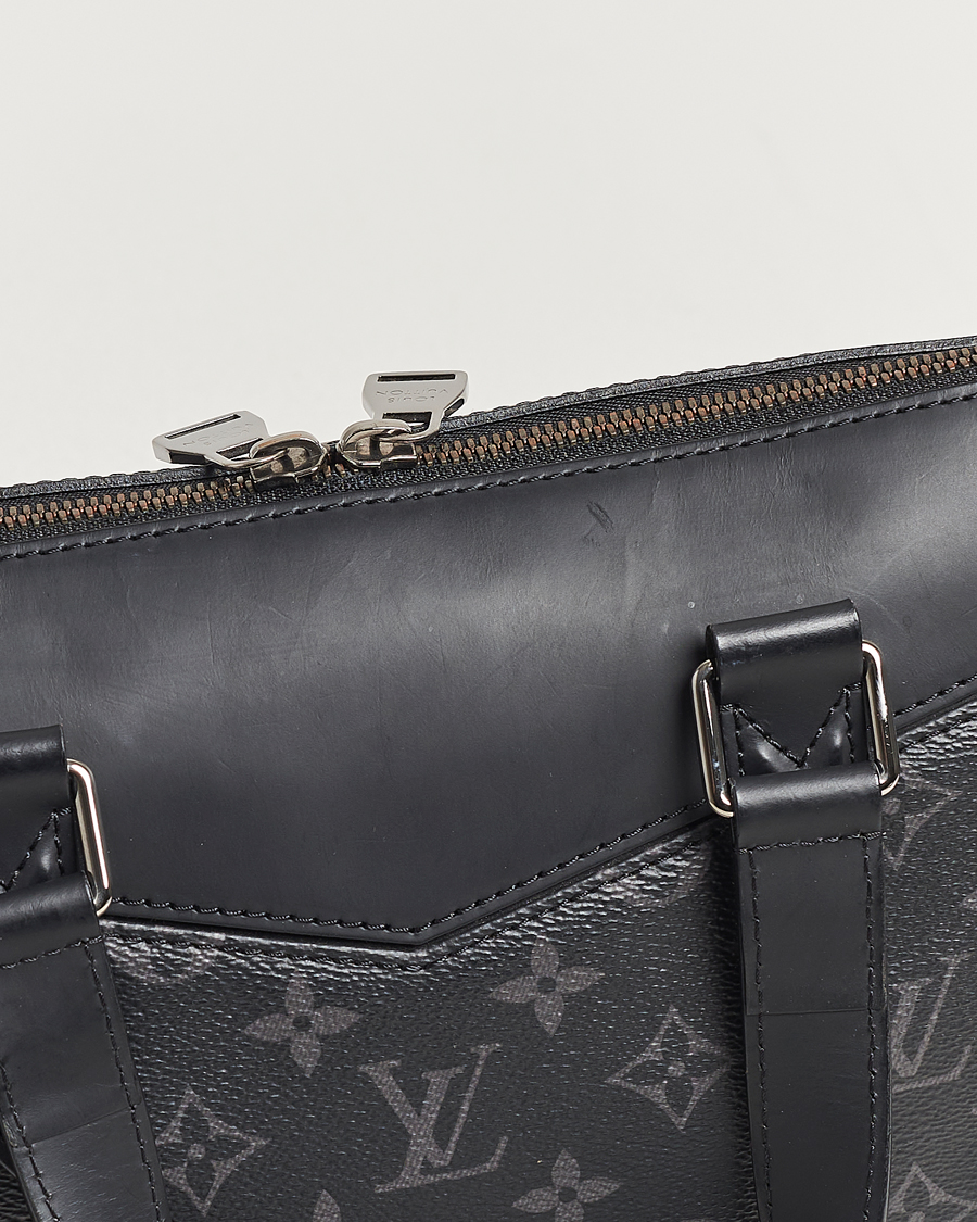 Homme | Louis Vuitton Pre-Owned Explorer Tote Bag Monogram Eclipse | Louis Vuitton Pre-Owned | Explorer Tote Bag Monogram Eclipse