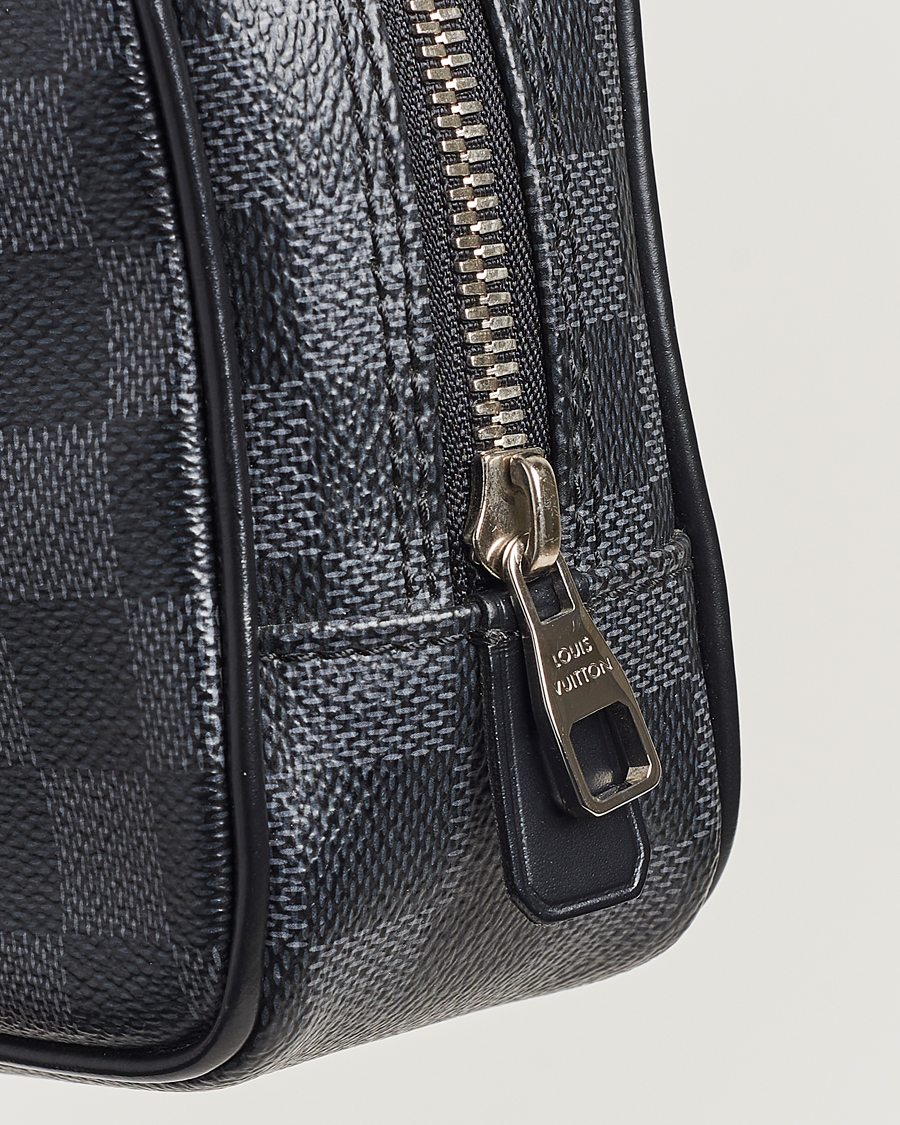Homme | Louis Vuitton Pre-Owned Toilet Pouch PM Damier Graphite | Louis Vuitton Pre-Owned | Toilet Pouch PM Damier Graphite