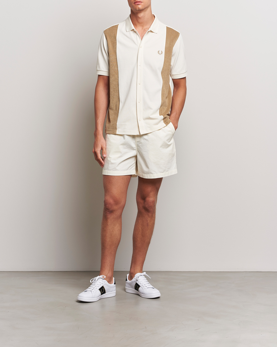 Homme | Chemises | Fred Perry | Towelling Panel Polo Short Sleeve Shirt Ecru