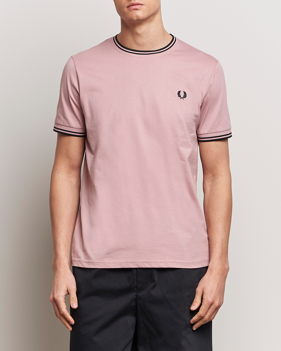 Homme | T-shirts | Fred Perry | Twin Tipped T-Shirt Dusty Rose Pink