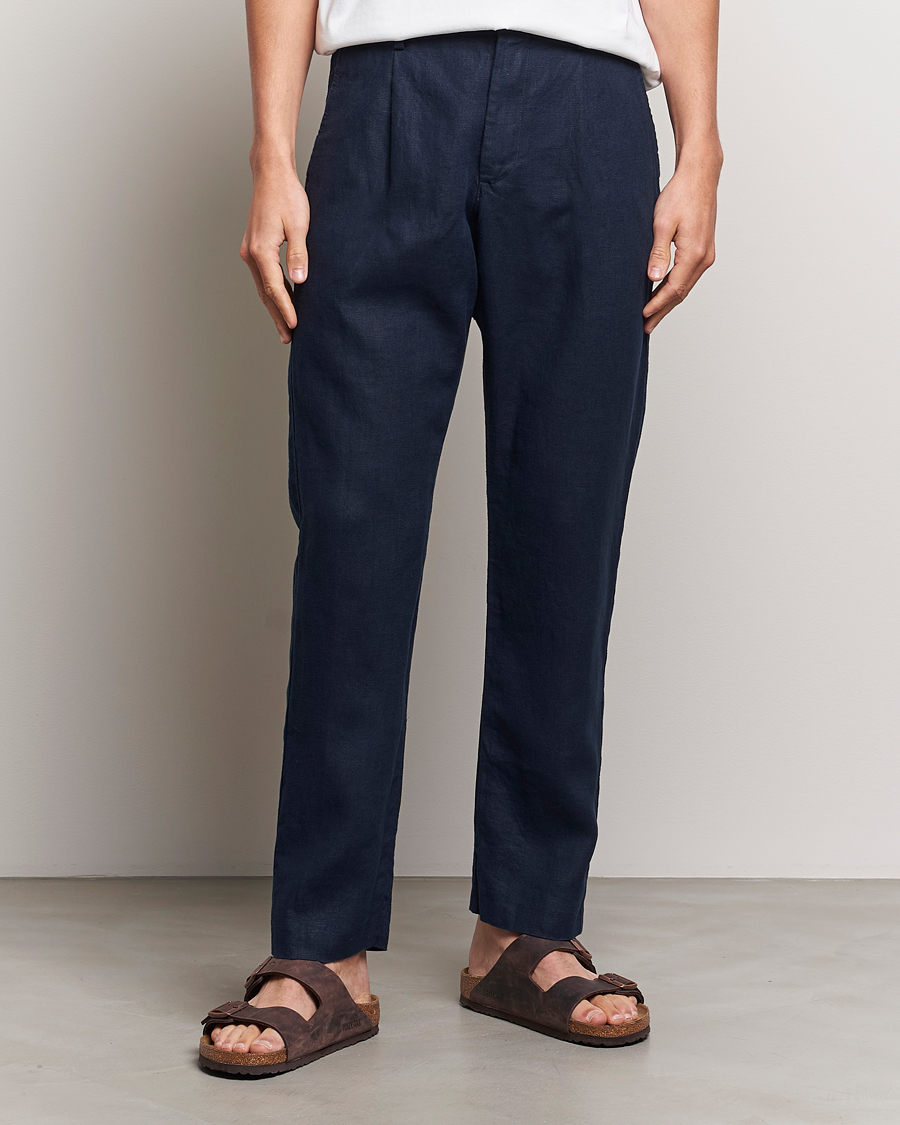 Homme | Nouveautés | NN07 | Bill Pleated Linen Trousers Navy Blue