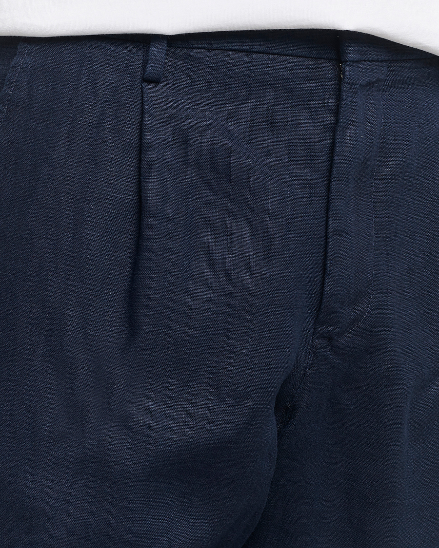 Homme | Pantalons | NN07 | Bill Pleated Linen Trousers Navy Blue