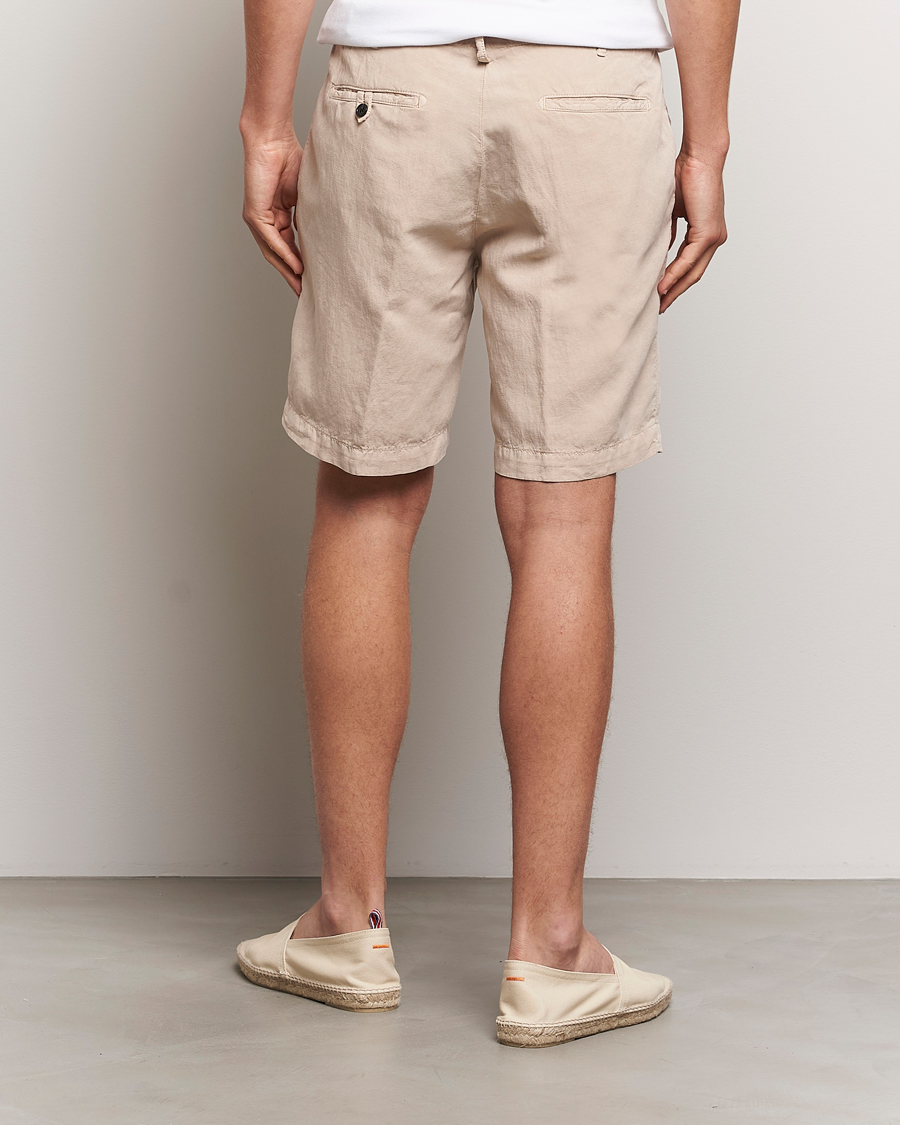 Homme | Shorts | Oscar Jacobson | Poggio Washed Linen Shorts Beige