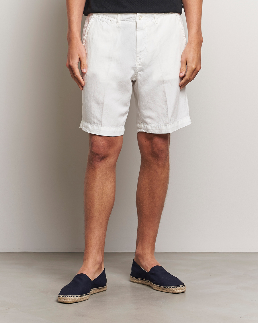 Homme | Shorts | Oscar Jacobson | Poggio Washed Linen Shorts White