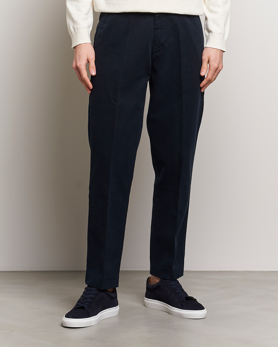 Homme | Pantalons Habillés | A Day's March | Miller Cotton/Lyocell Trousers Navy