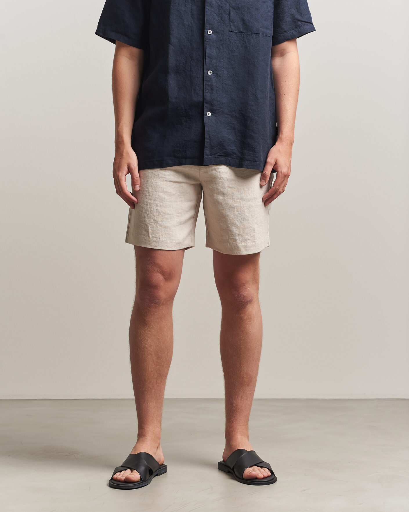 Homme | Shorts | A Day's March | Luny Linen Shorts Oyster