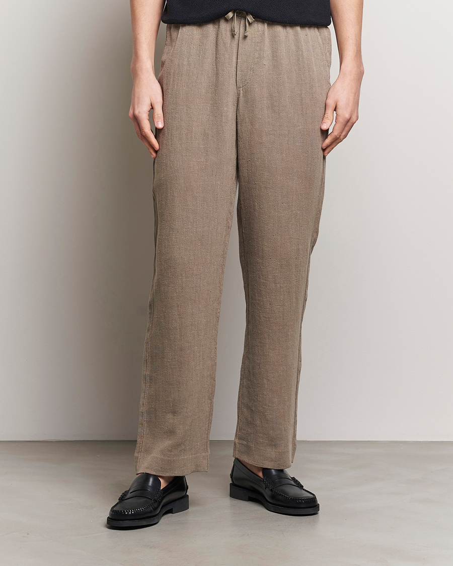 Homme |  | A Day\'s March | Tamiat Drawstring Linen Trousers Clay